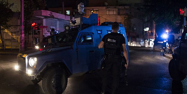 Yolcu otobüsüne molotoflu saldırı