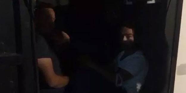 Yolcu otobüsünün bagajından kaçak göçmenler çıktı