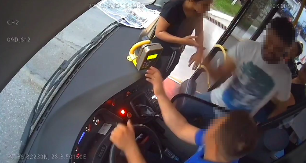 Yolcu sayısı fazla diye otobüs şoförünü tokatladı!