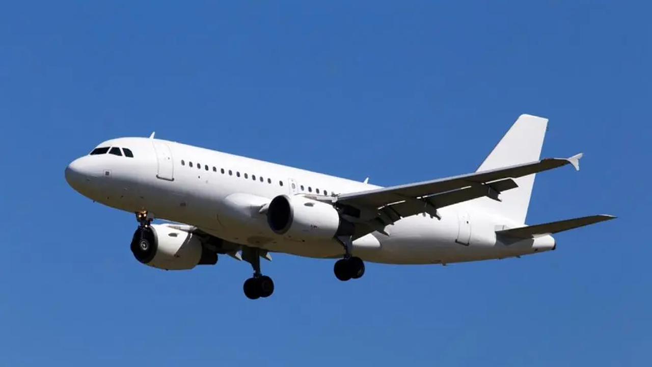 Yolcu uçağında ceset bulundu!