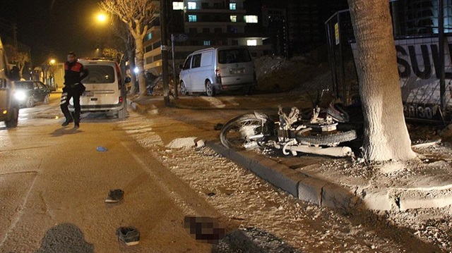 Yolda durdurdukları yaşlı adamı 10 yerinden bıçakladılar