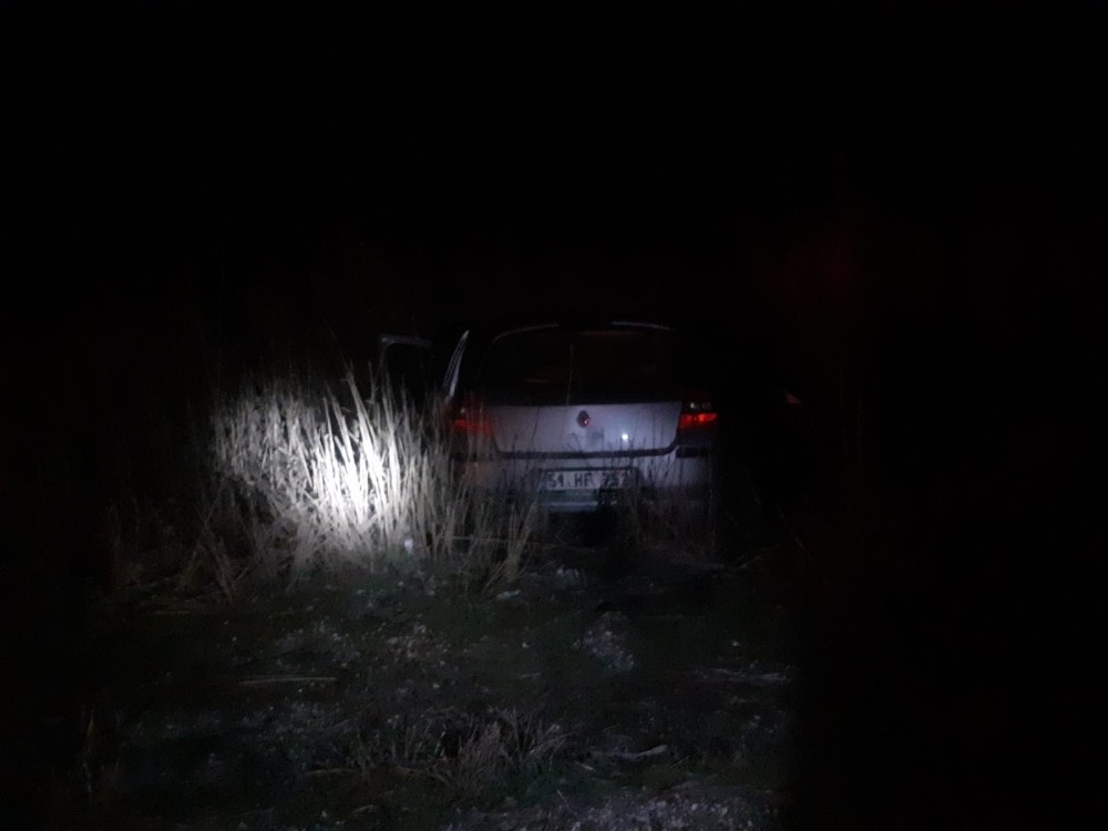 Yoldan çıkan otomobil şarampole yuvarlandı: 1 yaralı 