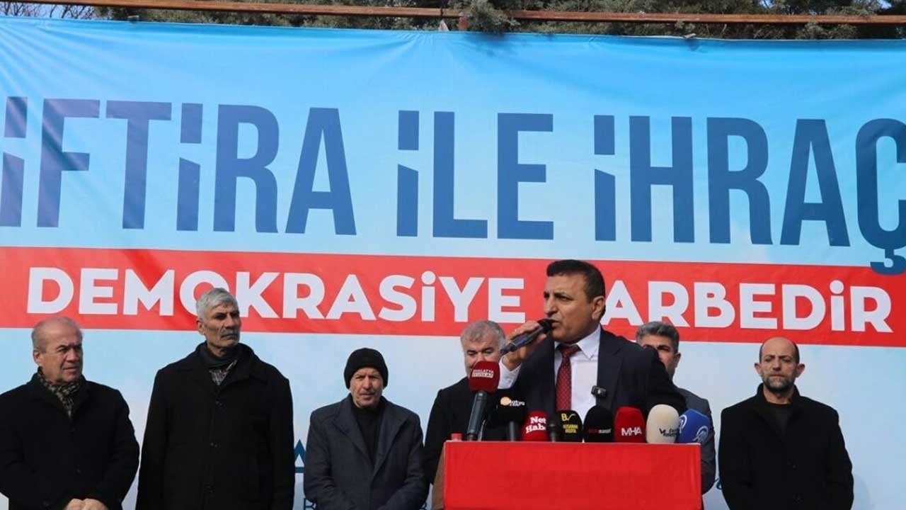 Yolsuzluğu eleştirenin nefesini kesiyorlar! Topun ucundaki CHP'liden partisine salvalor