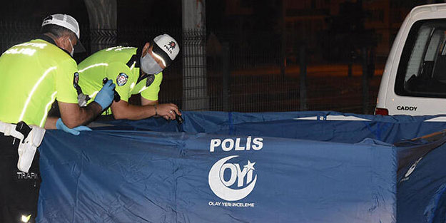 Yolun karşısına geçmek çocuk kazada can verdi