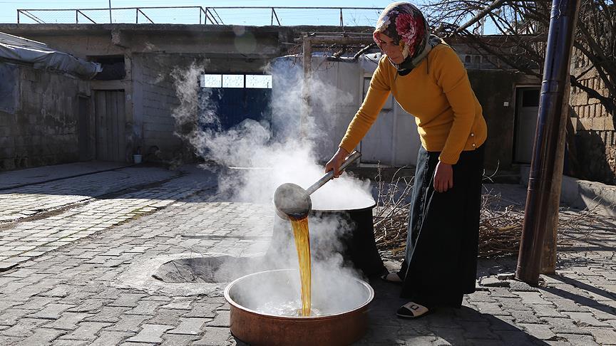 Yöresel lezzet 'pestil'ini ihraç ediyor