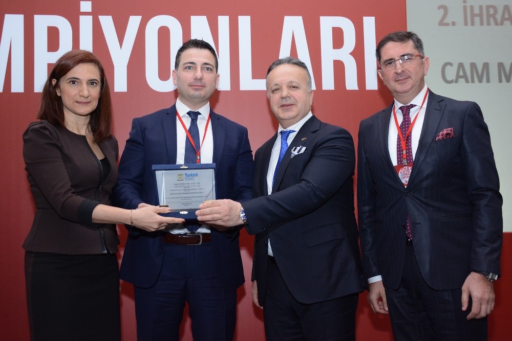 Yorglass’a ihracat ödülü 