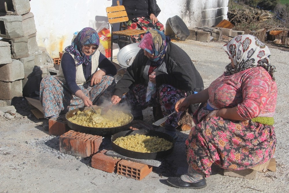 Yörükler, gelenek ve göreneklerini yaşatmaya devam ediyor 