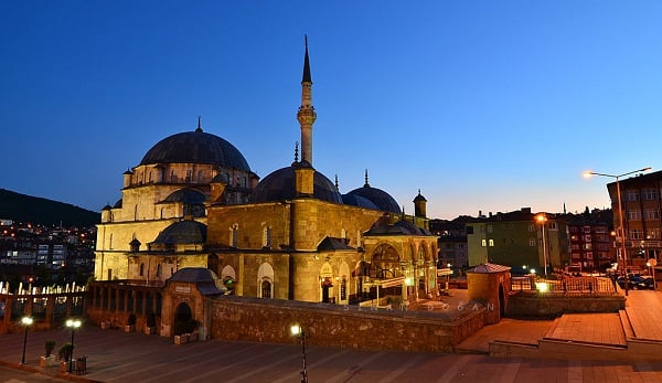 Yozgat bayram namazı saat kaçta kılınacak? Sorgun Çandır Çekerek bayram namazı kaçta?