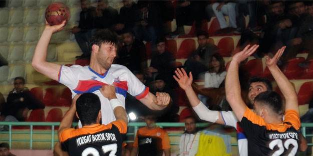 Yozgar rakip tanımıyor!