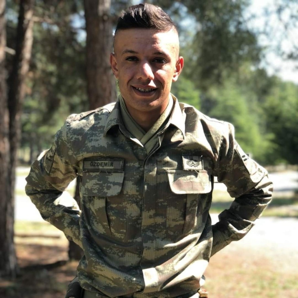 Yozgat şehidini uğurladı 