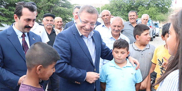 Yozgat Valisi Ziya Polat çocukların davetini geri çevirmedi
