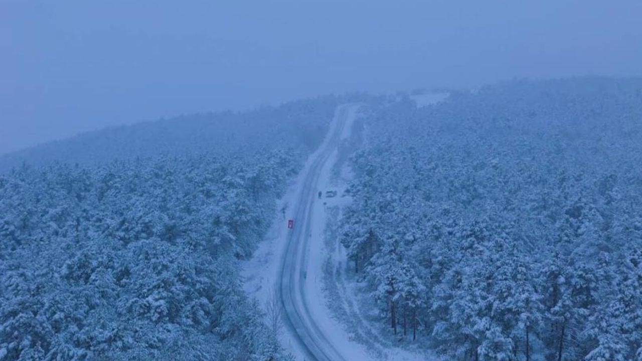 Yozgat’a mevsimin ilk karı düştü