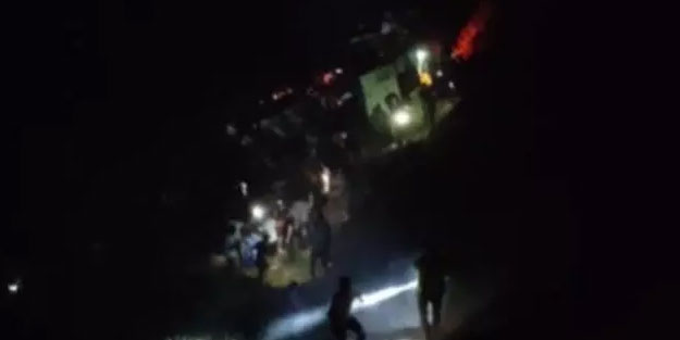 Yozgat'ta feci kaza! Çok sayıda ölü ve yaralı var | Yolcu otobüsü şarampole uçtu