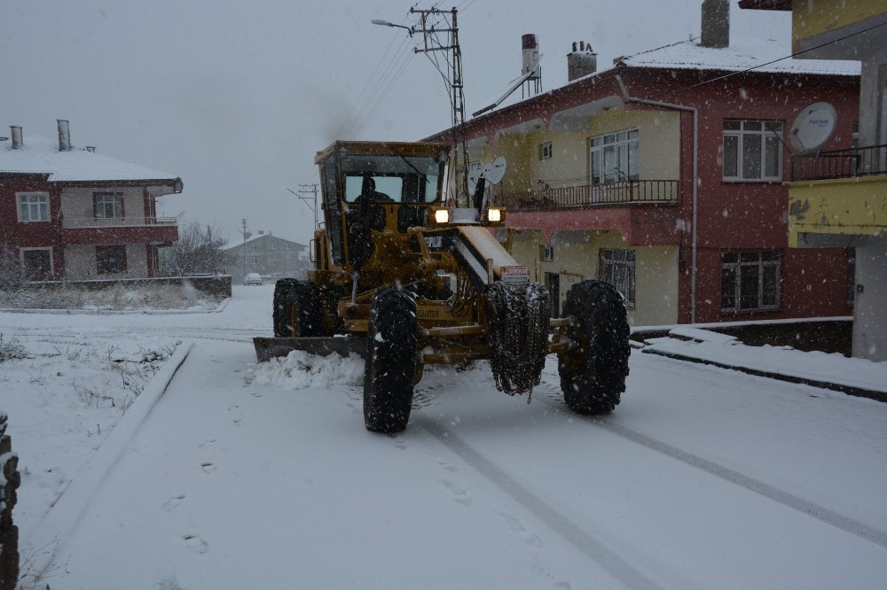 Yozgat’ta karlı mücadele 