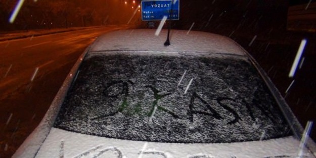 Yozgat'ta mevsimin ilk karı yağdı