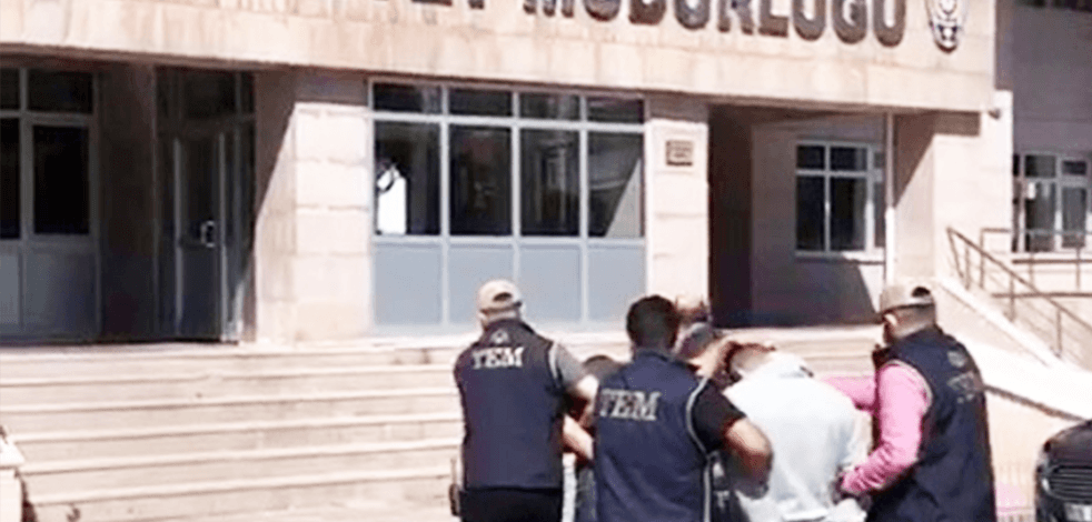 Yozgat'taki FETÖ/PDY operasyonunda 5 tutuklama