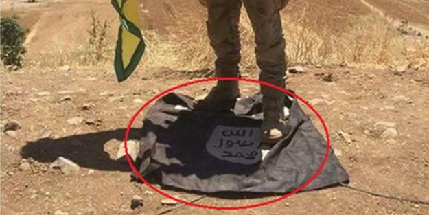 YPG savaşçısı(!) Tevhid lafzını ayaklar altına aldı!