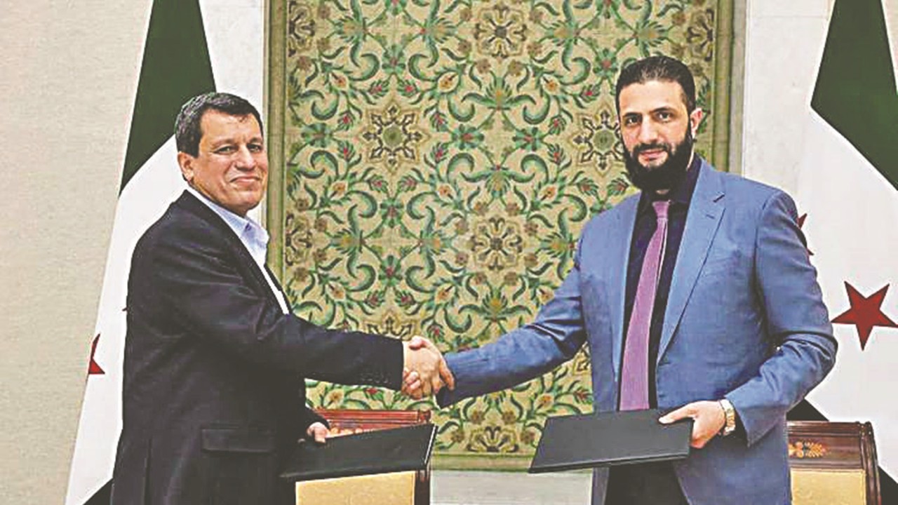 YPG silah bırakmak için Şam’a gidiyor