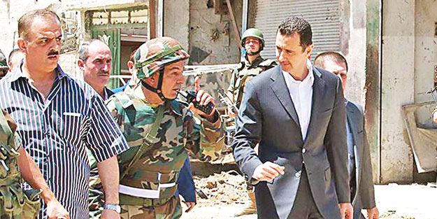 YPG şimdi de katil Esed’e sarıldı