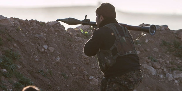 YPG ve ÖSO arasında şiddetli çatışma