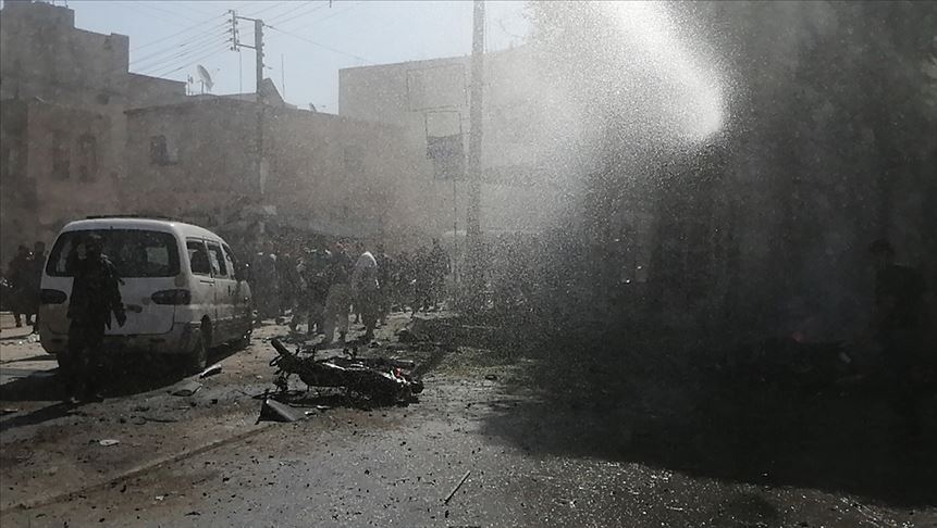 YPG/PKK Cerablus'taki çocukları vurdu: 3 yaralı