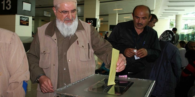 YSK'dan yurt dışında oy kullanacaklara uyarı