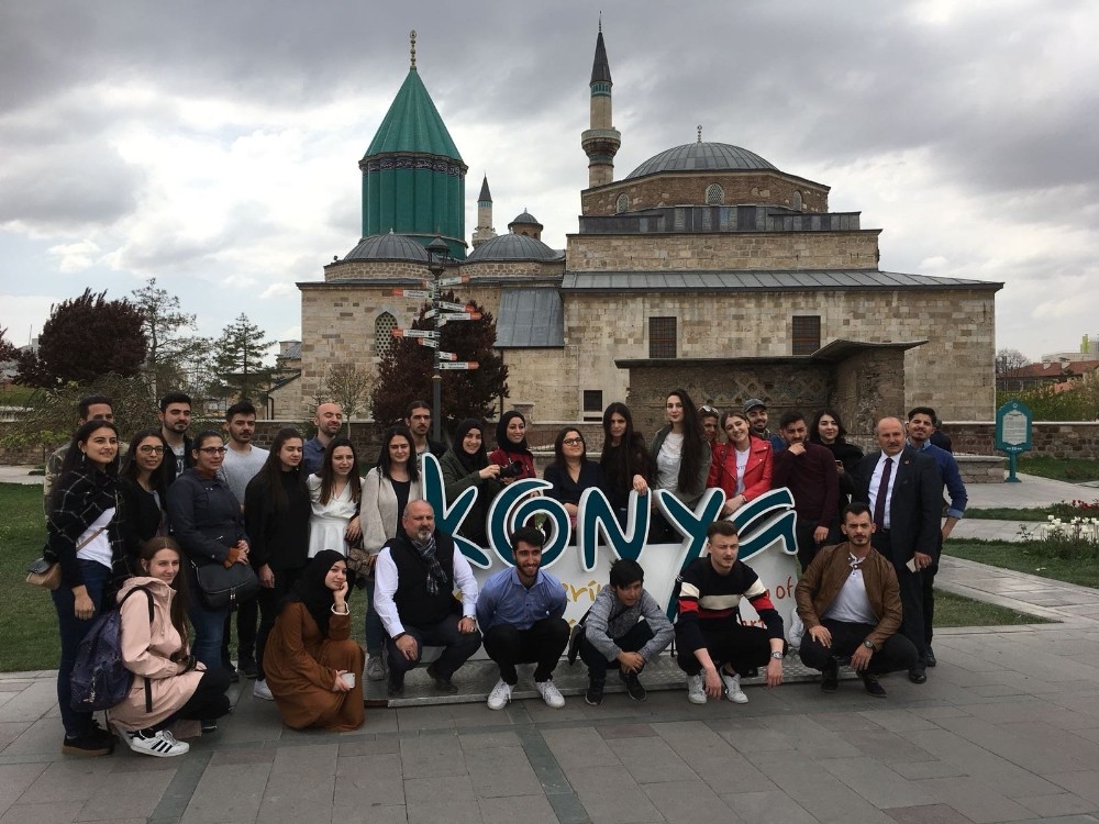 YTB yurt dışında 8 ayda yüz binlerce vatandaşa ulaştı 