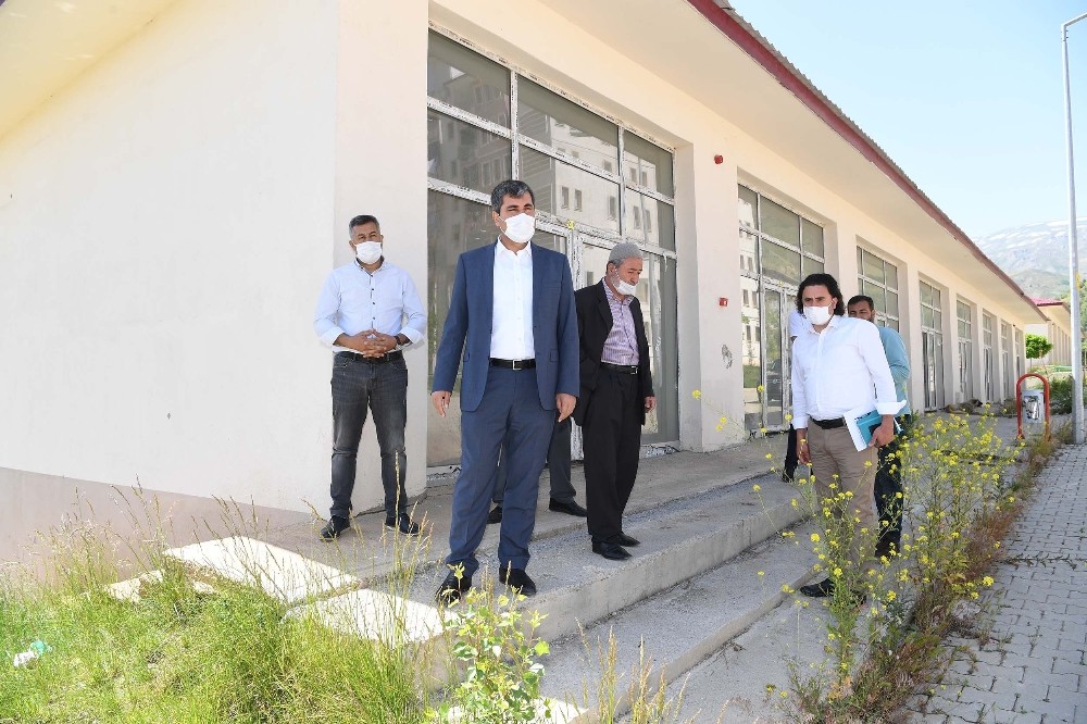 Yukarı Çarşı bölgesinin taziye evi sorunu gideriliyor 