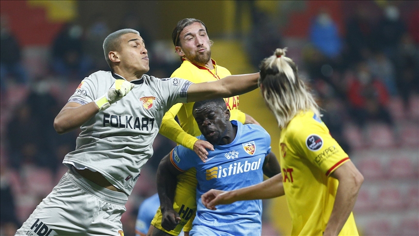 Yukatel Kayserispor ile Göztepe puanları paylaştı