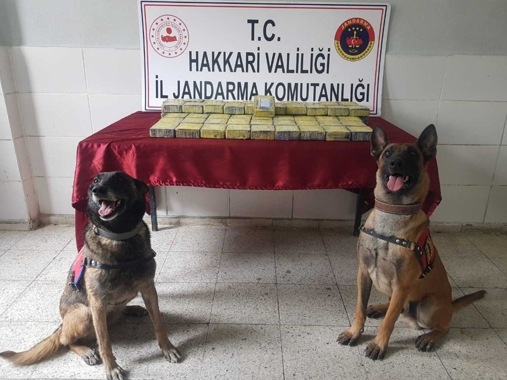 Yüksekova’da 34 kilo eroin ele geçirildi 