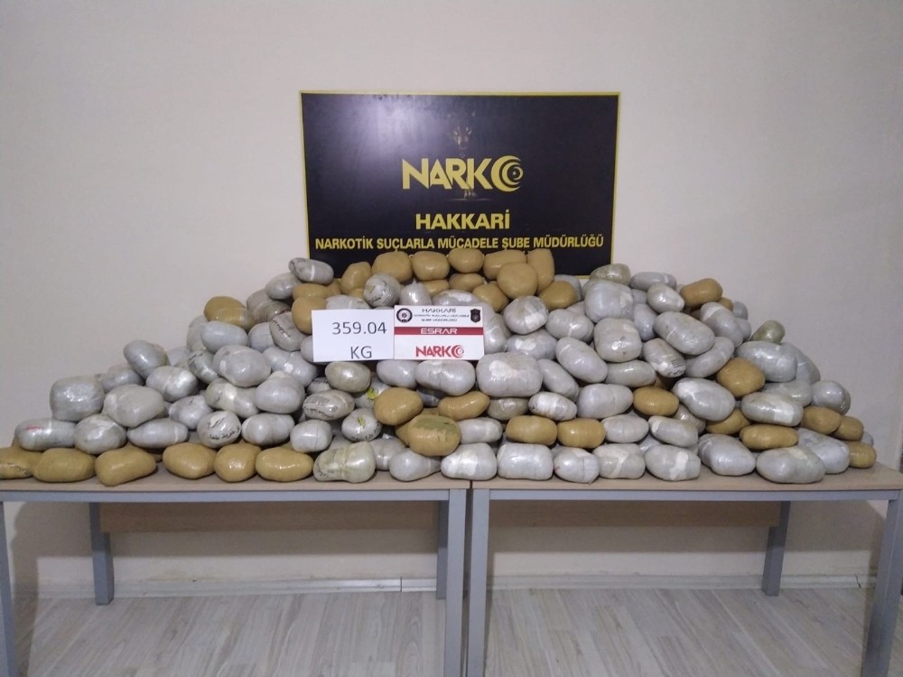Yüksekova’da 359 kilo esrar ele geçirildi 