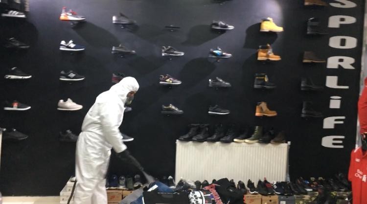 Yüksekova’da dezenfekte çalışmaları devam ediyor 