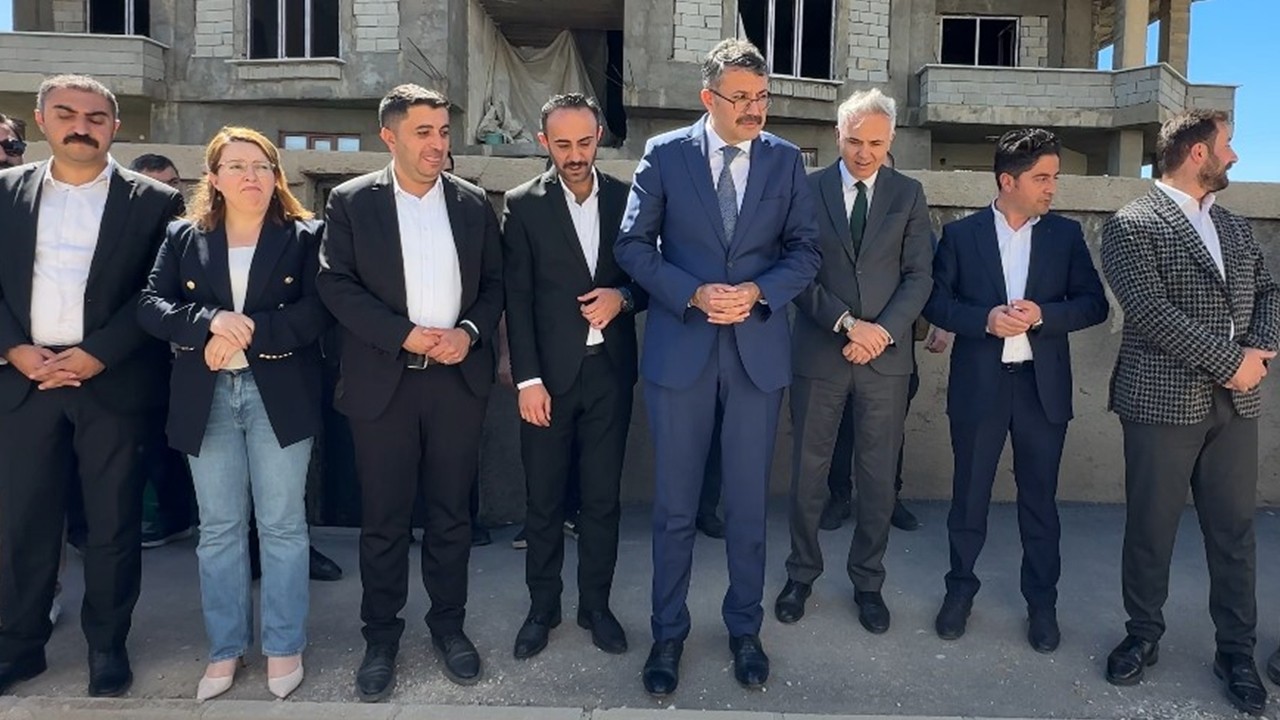 Yüksekova’da doğalgaz çalışmaları başladı