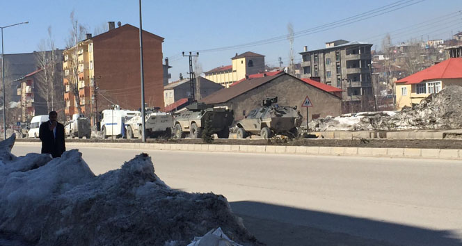 'Yüksekova'da eczaneler ve fırınlar açık olacak'