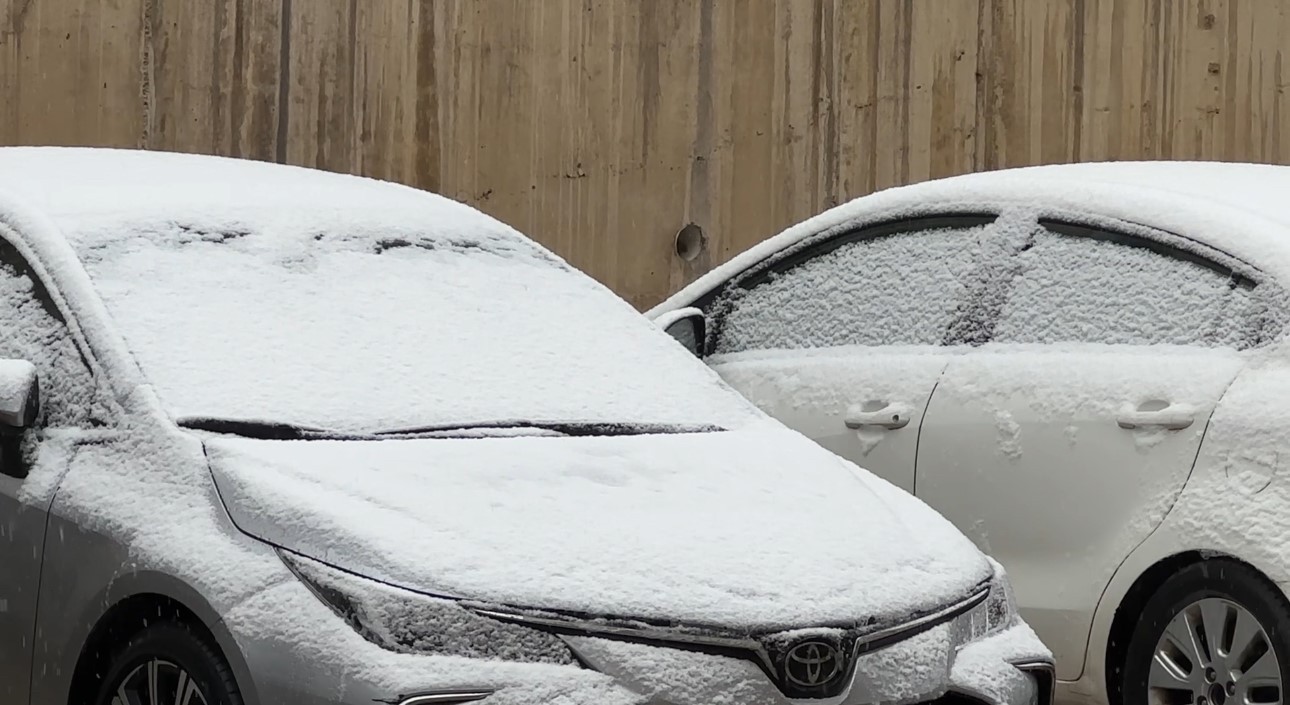 Yüksekova’da kar yağışı etkili oldu