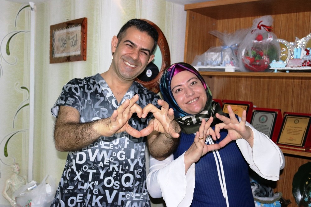 Yumurta gençleştirme tedavisiyle 16 yıllık hasret sona erdi 