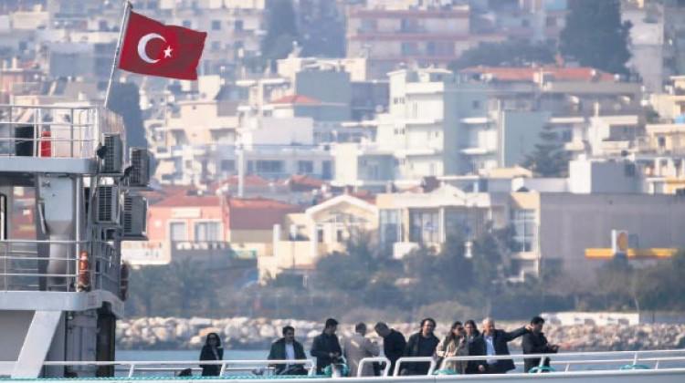 Yunan adasında KKTC damgası krizi
