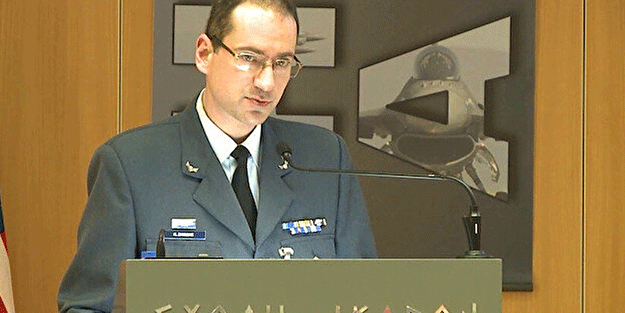 Yunan albaydan Atina'yı karıştıran Türkiye itirafı