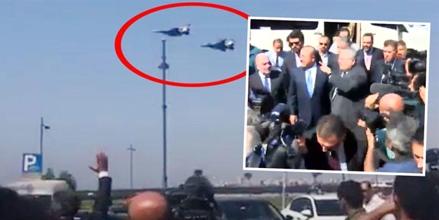 Yunan Bakan Türk jetlerinin sesini duyunca panikledi