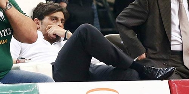 Yunan başkan rezil oldu!