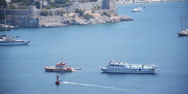 Yunan feribotunu Türkiye kurtardı