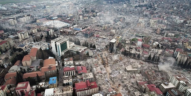 Yunan kurtarma ekibi deprem bölgesinde yaşadıklarını anlattı