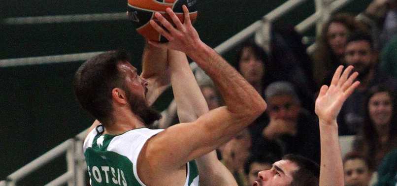 Yunanistan milli takım kaptanı Türk oldu