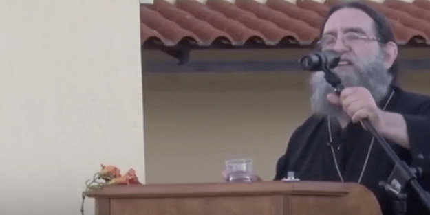 Yunan rahip Evangelos Papanikolaou'nun Ayasofya çıkışı gündeme bomba gibi düştü!