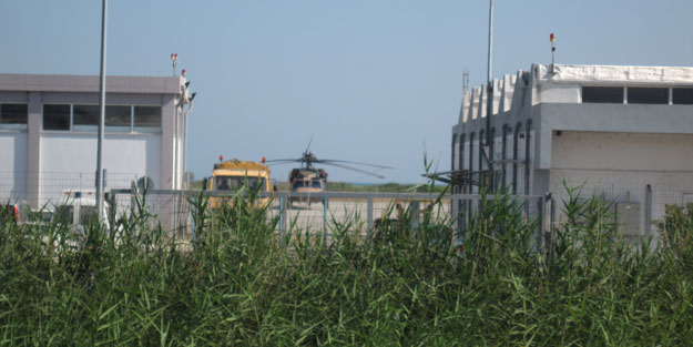 Yunanistan 8 darbeciyi sakladı