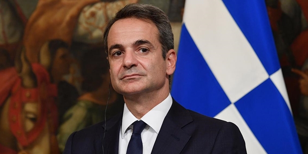 Yunanistan Başbakanı Miçotakis dansöz gibi! Türkiye'den 'cesaret' istedi