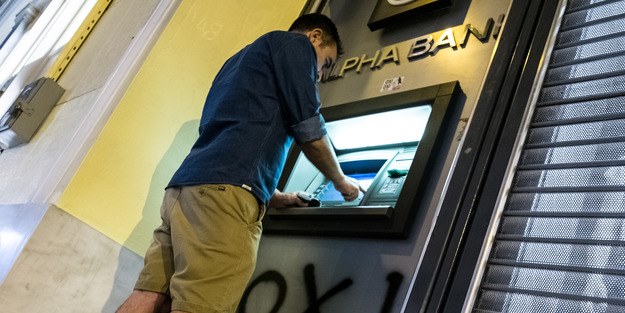 Yunanistan çeyreğini kaybetti! 'Toparlanması on yılları alır'