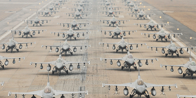 Yunanistan'ı deliye döndürecek gelişme! Türkiye, ABD ile o savaş uçağını üretecek