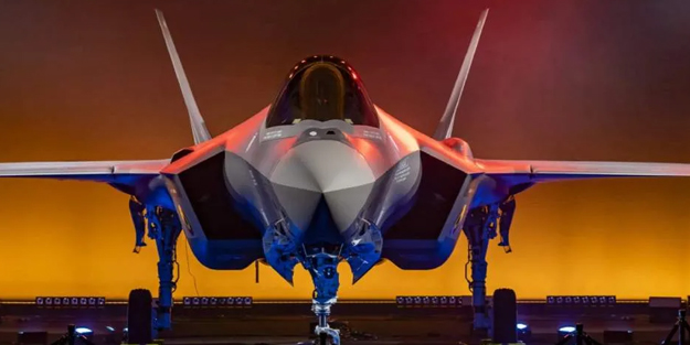 Yunanistan Rafale savaş uçağı satın alacak... F-35 A Lightning II gibi!