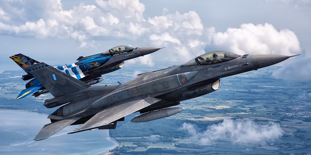 Yunanistan Hava Kuvvetleri’nde alarm verildi!